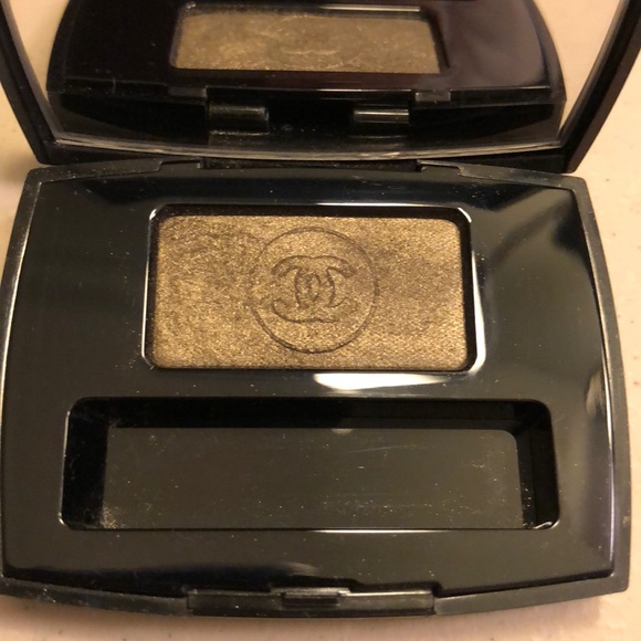 CHANEL Other - Chanel single color eyeshadow 53 Khaki soft touch